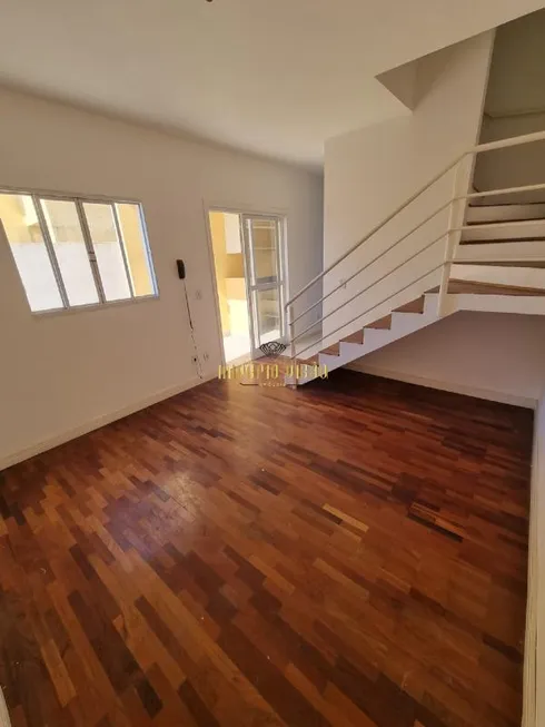 Foto 1 de Sobrado com 2 Quartos à venda, 80m² em Caxangá, Suzano