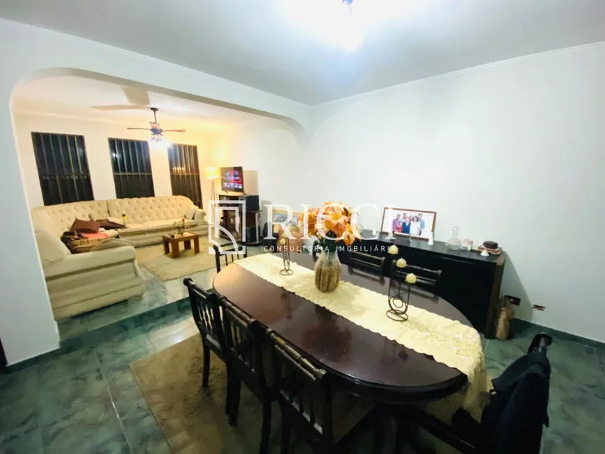 Foto 1 de Casa com 4 Quartos à venda, 200m² em Estuario, Santos