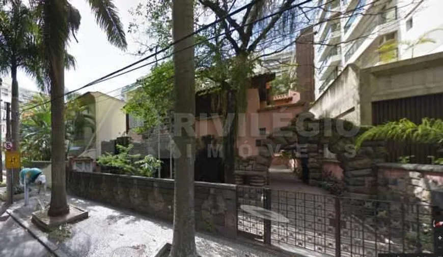 Foto 1 de Casa com 1 Quarto à venda, 1000m² em Flamengo, Rio de Janeiro