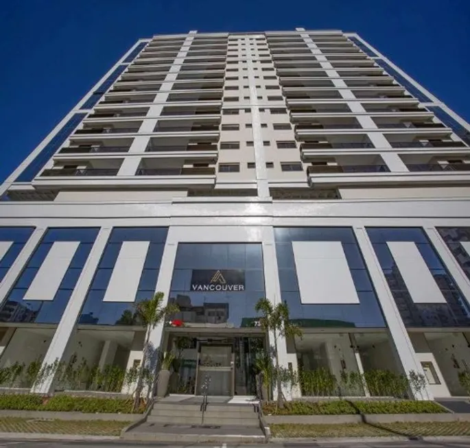 Foto 1 de Apartamento com 3 Quartos à venda, 103m² em Kobrasol, São José