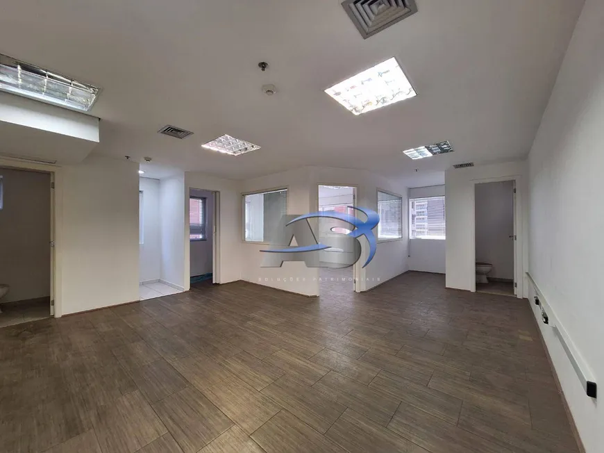 Foto 1 de Sala Comercial para alugar, 120m² em Vila Olímpia, São Paulo