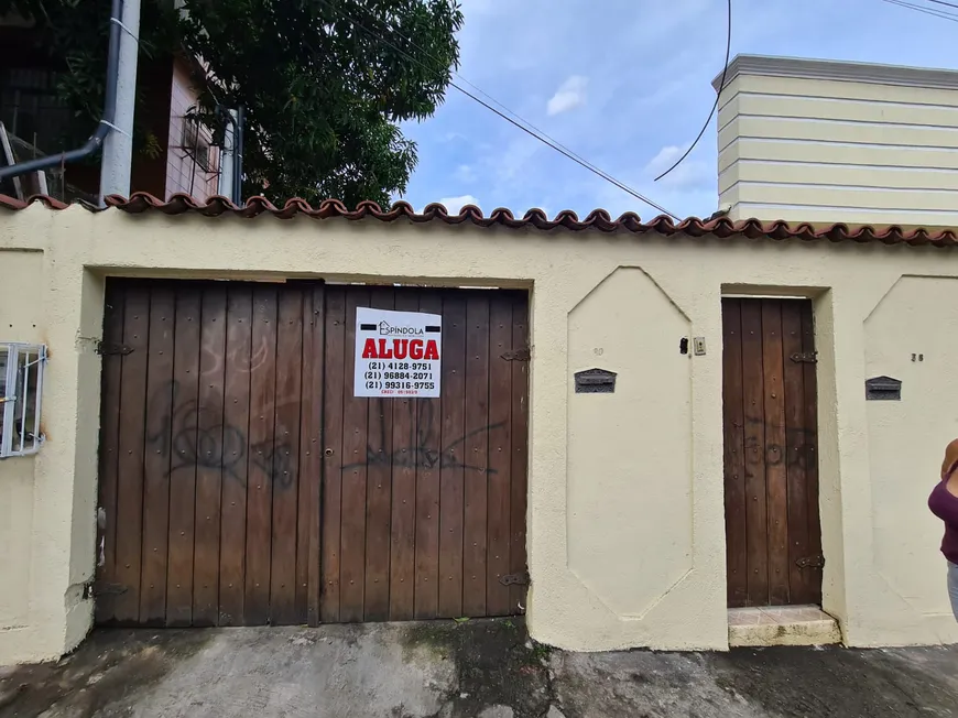 Foto 1 de Casa com 2 Quartos para alugar, 60m² em Centro, Duque de Caxias