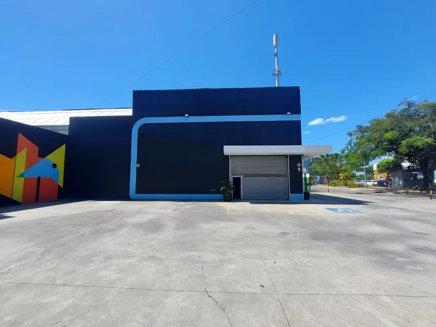 Foto 1 de Ponto Comercial para alugar, 1933m² em Barbalho, Salvador