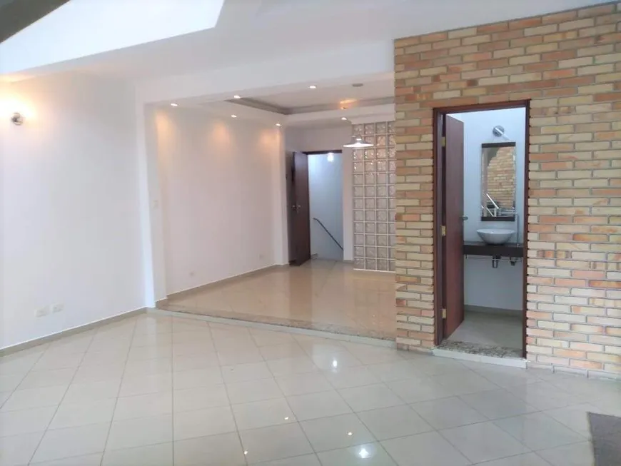 Foto 1 de Sobrado com 3 Quartos à venda, 195m² em Vila Jordanopolis, São Bernardo do Campo