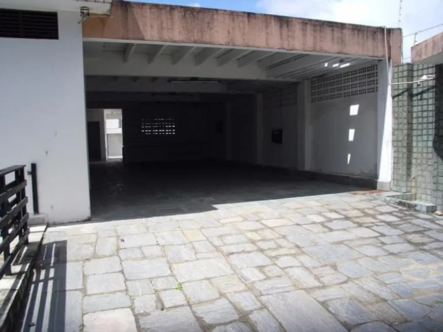 Foto 1 de Casa com 5 Quartos à venda, 510m² em Cabo Branco, João Pessoa