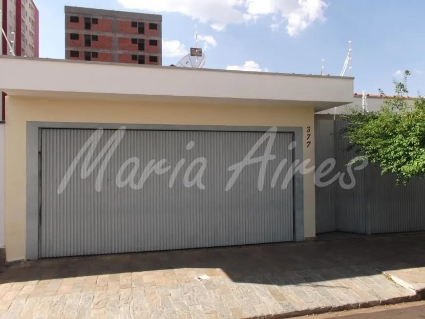 Foto 1 de Casa com 3 Quartos à venda, 332m² em Jardim Macarengo, São Carlos