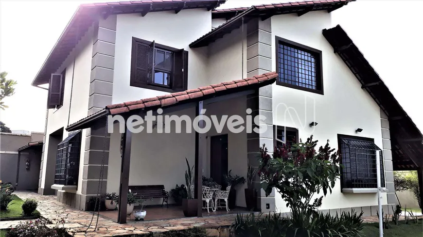 Foto 1 de Casa com 5 Quartos à venda, 1035m² em Garças, Belo Horizonte