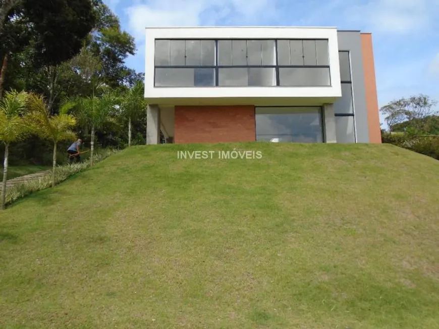 Foto 1 de Casa com 3 Quartos à venda, 370m² em Novo Horizonte, Juiz de Fora