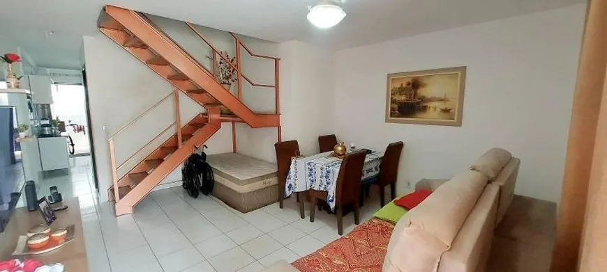 Foto 1 de Casa com 2 Quartos à venda, 80m² em Santo Elias, Mesquita