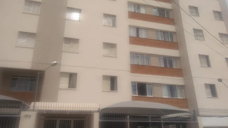 Foto 1 de Apartamento com 2 Quartos à venda, 83m² em Vila Marieta, Campinas