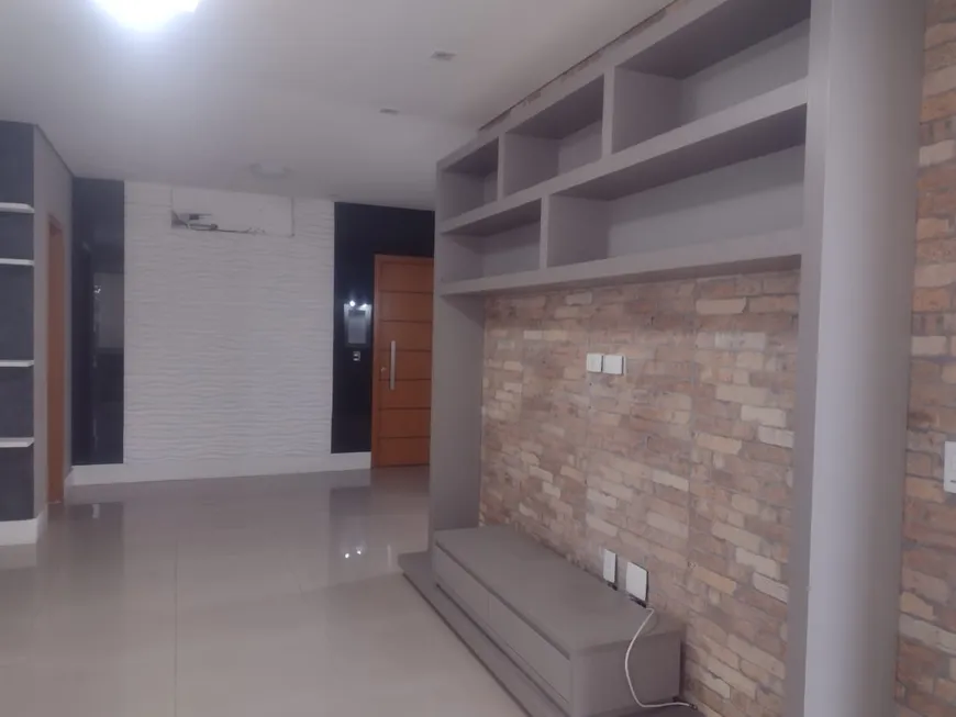 Foto 1 de Apartamento com 3 Quartos à venda, 114m² em Vila Edmundo, Taubaté