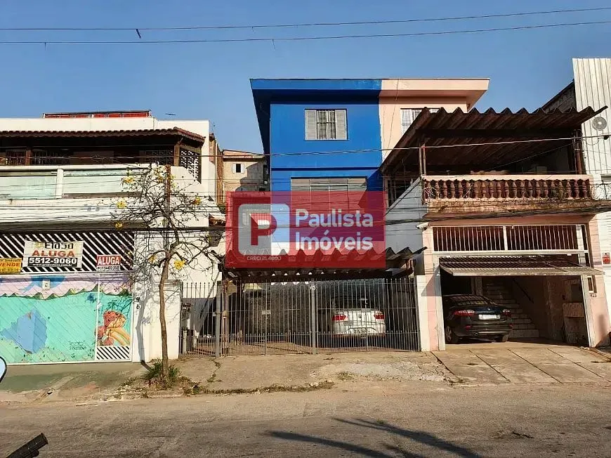 Foto 1 de Sobrado com 3 Quartos à venda, 175m² em Campo Limpo, São Paulo