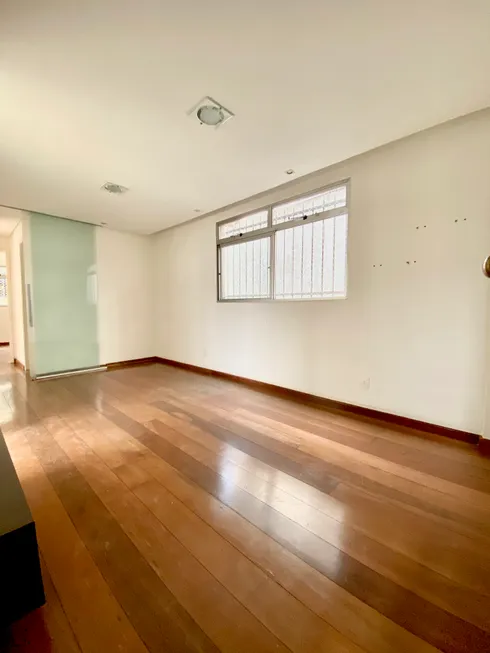 Foto 1 de Apartamento com 2 Quartos à venda, 72m² em Coração de Jesus, Belo Horizonte
