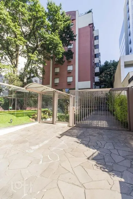 Foto 1 de Apartamento com 3 Quartos à venda, 83m² em Mont' Serrat, Porto Alegre