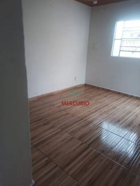 Foto 1 de Casa com 2 Quartos à venda, 40m² em Conjunto Habitacional Joaquim Guilherme de Oliveira, Bauru