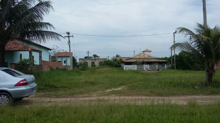 Foto 1 de Lote/Terreno à venda, 300m² em Unamar, Cabo Frio