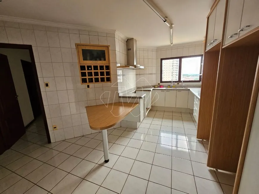 Foto 1 de Apartamento com 3 Quartos à venda, 300m² em Centro, Araraquara