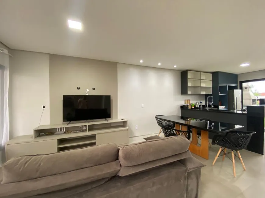Foto 1 de Casa de Condomínio com 3 Quartos à venda, 150m² em Jansen, Gravataí
