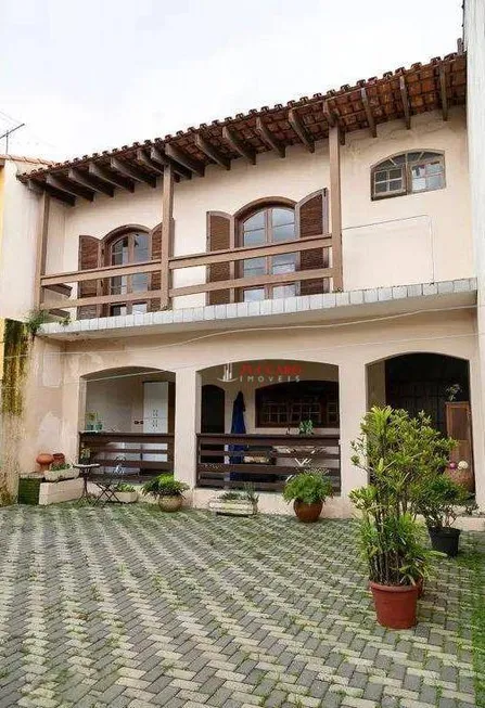 Foto 1 de Sobrado com 3 Quartos à venda, 200m² em Vila Sorocabana, Guarulhos