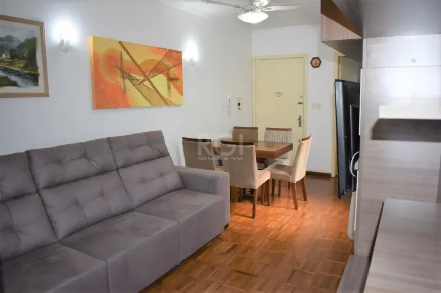 Foto 1 de Apartamento com 3 Quartos à venda, 74m² em Centro, Porto Alegre