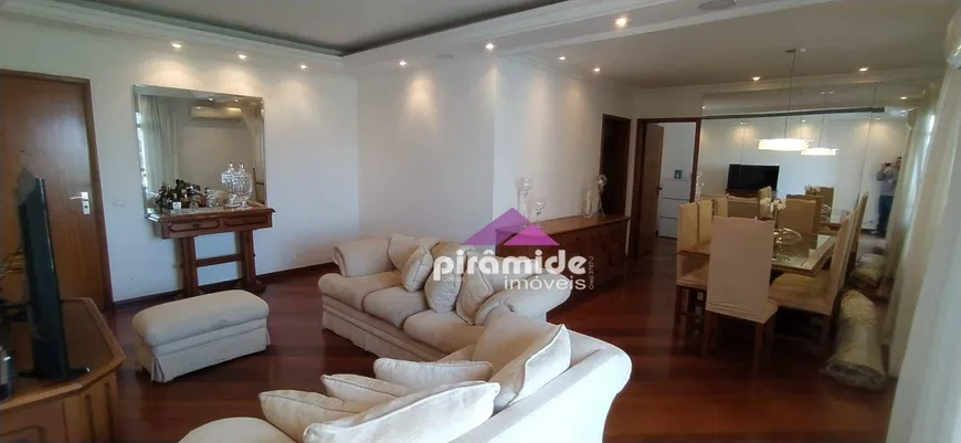 Foto 1 de Apartamento com 3 Quartos à venda, 135m² em Vila Ema, São José dos Campos
