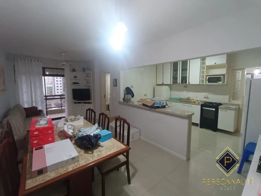 Foto 1 de Apartamento com 3 Quartos à venda, 110m² em Centro, Balneário Camboriú