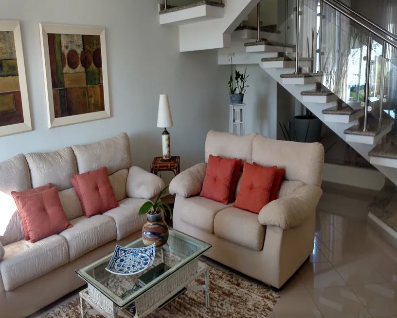 Foto 1 de Casa de Condomínio com 3 Quartos à venda, 243m² em Jardim Recanto, Valinhos