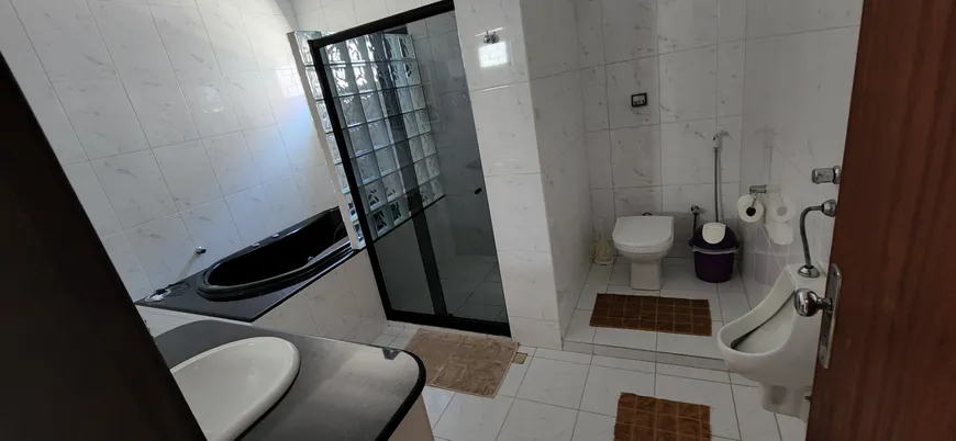 Foto 1 de Sobrado com 4 Quartos à venda, 290m² em Vila Praiana, Lauro de Freitas