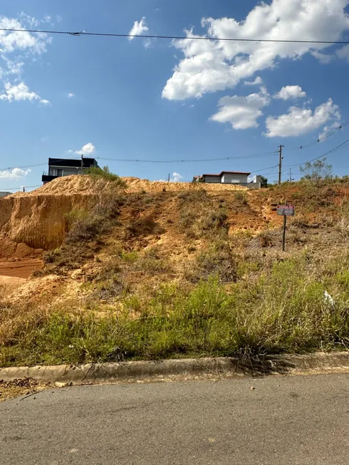 Foto 1 de Lote/Terreno à venda, 200m² em , Toledo