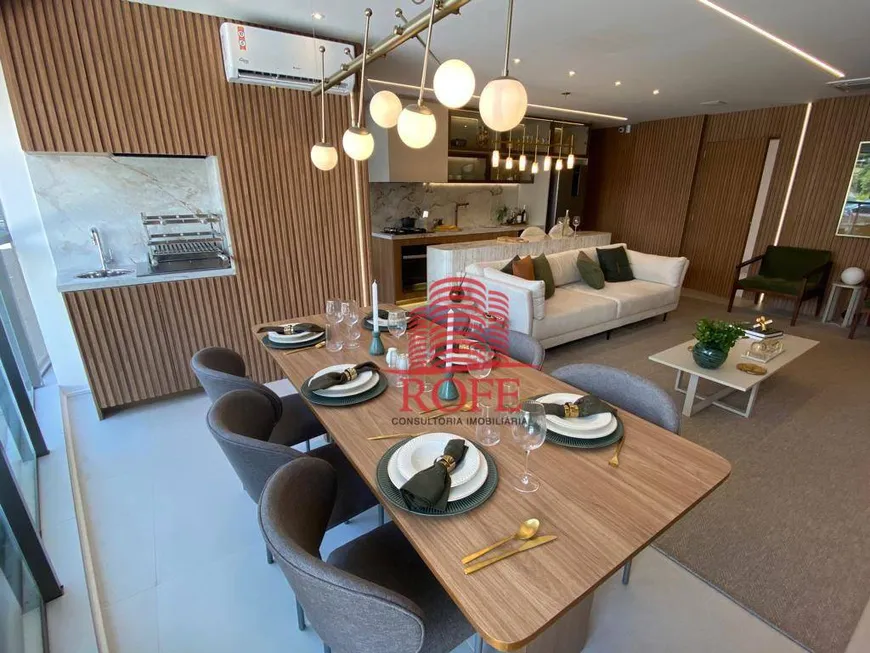 Foto 1 de Apartamento com 3 Quartos à venda, 121m² em Moema, São Paulo