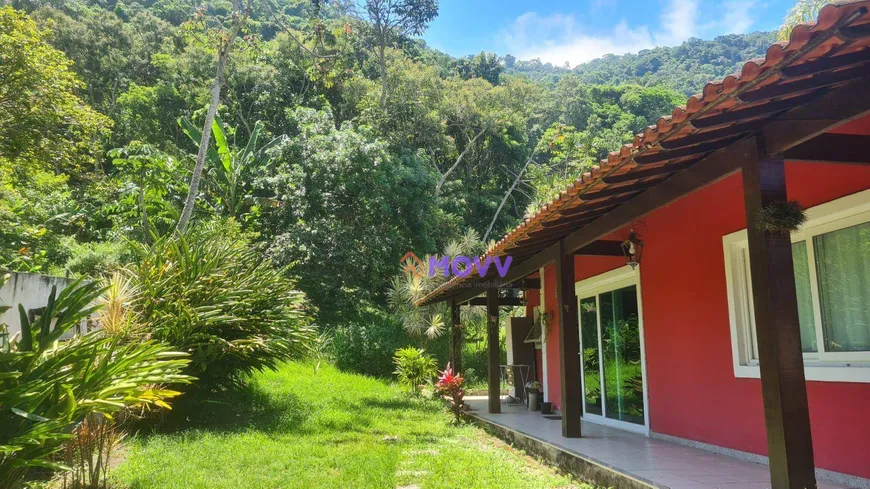 Foto 1 de Lote/Terreno à venda, 960m² em Jardim Imbui, Niterói