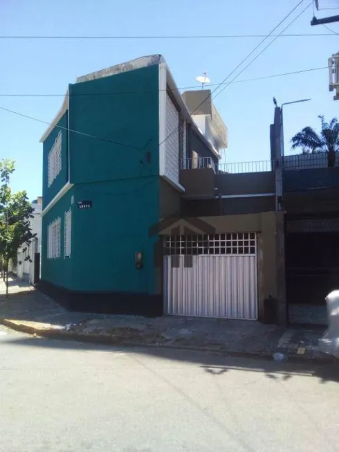 Foto 1 de Casa com 4 Quartos para alugar, 332m² em Aflitos, Recife