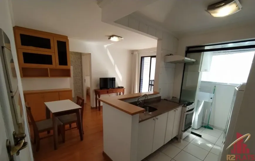 Foto 1 de Flat com 1 Quarto para alugar, 41m² em Vila Olímpia, São Paulo