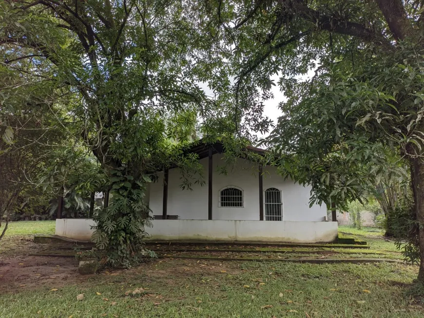 Foto 1 de Fazenda/Sítio com 2 Quartos à venda, 3700m² em Papucaia, Cachoeiras de Macacu