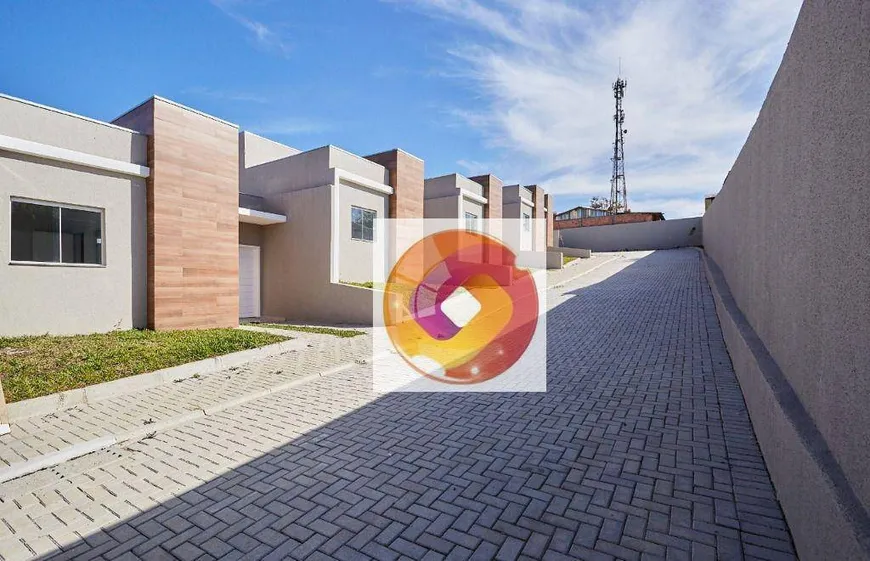 Foto 1 de Casa com 2 Quartos à venda, 50m² em Thomaz Coelho, Araucária
