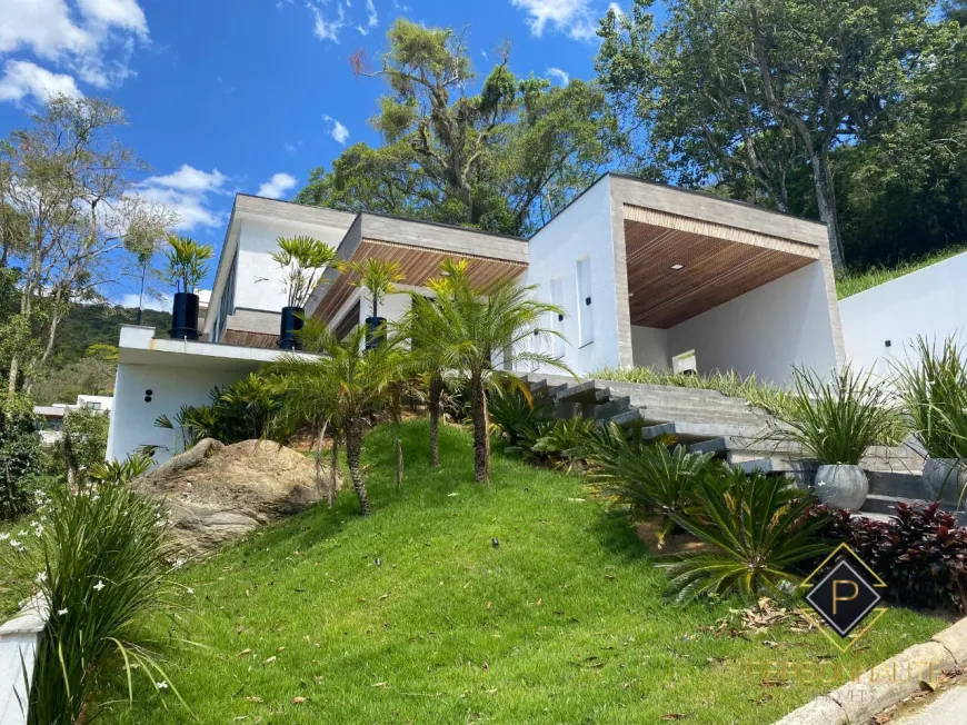 Foto 1 de Casa de Condomínio com 4 Quartos à venda, 432m² em Barra, Balneário Camboriú