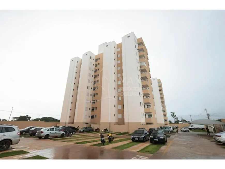 Foto 1 de Apartamento com 2 Quartos à venda, 51m² em Residencial Lago Azul, Uberlândia