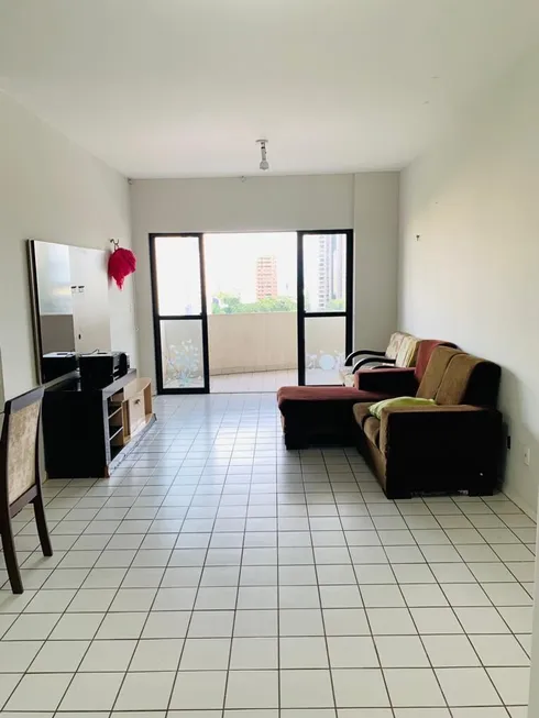 Foto 1 de Apartamento com 3 Quartos à venda, 130m² em Jóquei, Teresina