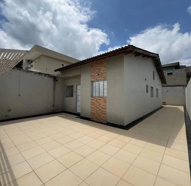 Foto 1 de Casa com 3 Quartos à venda, 175m² em Laranjeiras, Caieiras