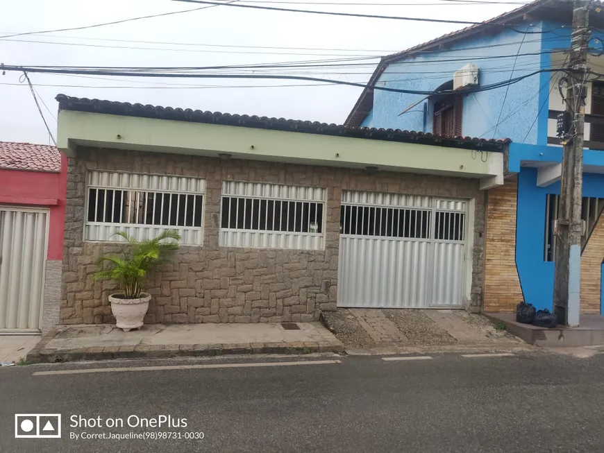 Foto 1 de Casa com 3 Quartos à venda, 200m² em Planalto Vinhais I, São Luís