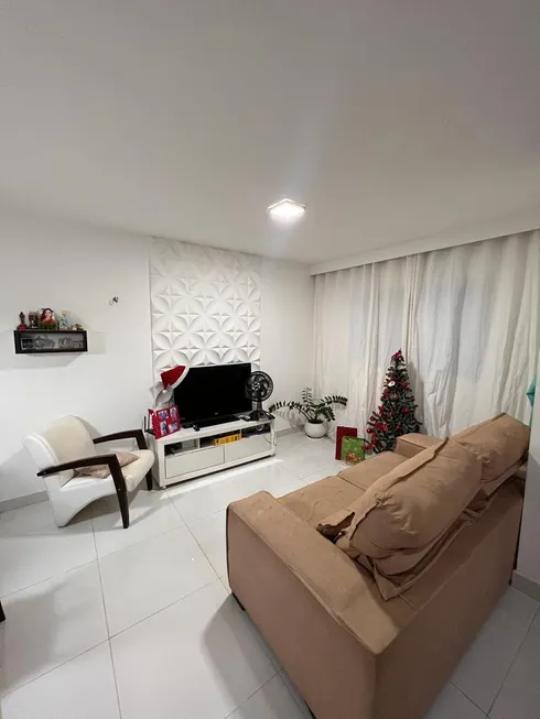 Foto 1 de Casa com 3 Quartos à venda, 90m² em Parque das Árvores, Parnamirim