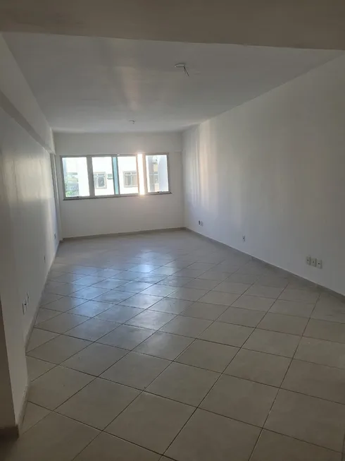 Foto 1 de Ponto Comercial para alugar, 38m² em Tanque, Rio de Janeiro