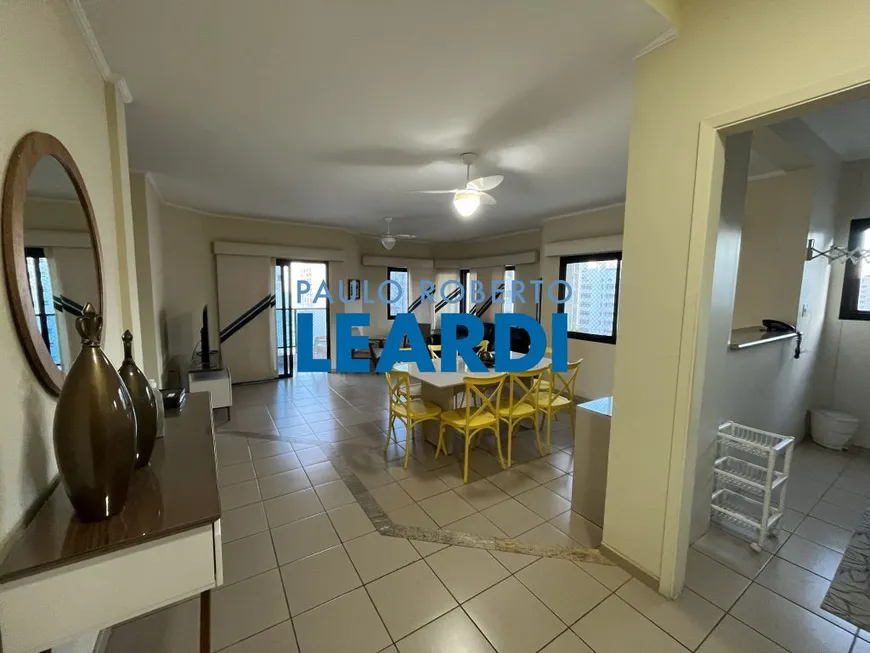 Foto 1 de Flat com 3 Quartos à venda, 113m² em Centro, Guarujá