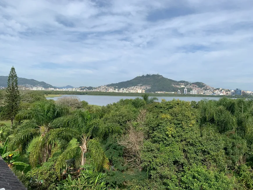 Foto 1 de Casa com 4 Quartos à venda, 485m² em Joao Paulo, Florianópolis