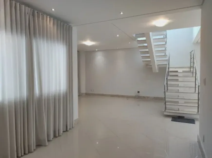 Foto 1 de Casa de Condomínio com 4 Quartos à venda, 247m² em Condomínio Chácara Serimbura, São José dos Campos