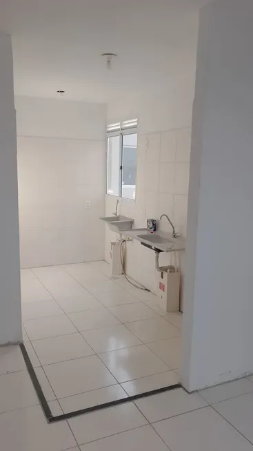 Foto 1 de Apartamento com 2 Quartos à venda, 44m² em Cajazeiras, Fortaleza