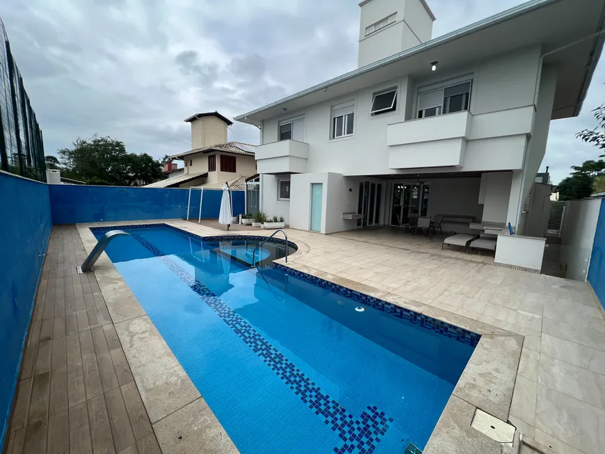 Foto 1 de Casa com 6 Quartos para alugar, 500m² em Jurerê Internacional, Florianópolis