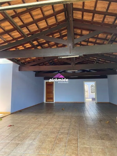 Foto 1 de Casa com 4 Quartos à venda, 180m² em Jardim Satélite, São José dos Campos