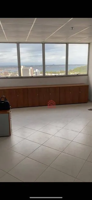 Foto 1 de Sala Comercial à venda, 29m² em Imbetiba, Macaé