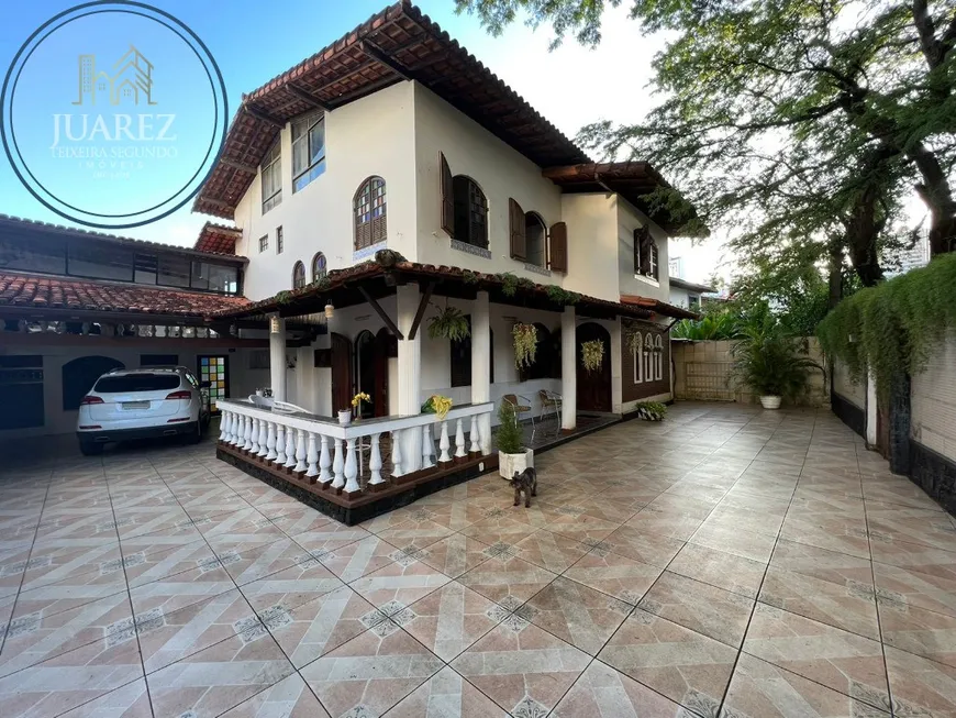Foto 1 de Casa com 3 Quartos para venda ou aluguel, 271m² em Caminho Das Árvores, Salvador